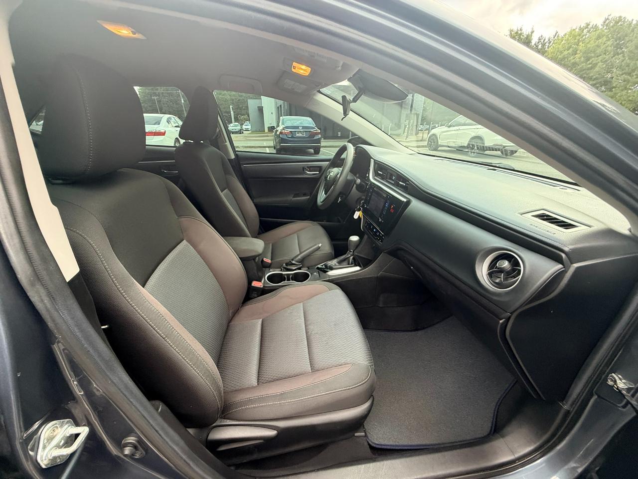 Toyota Corolla LE CVT 2019