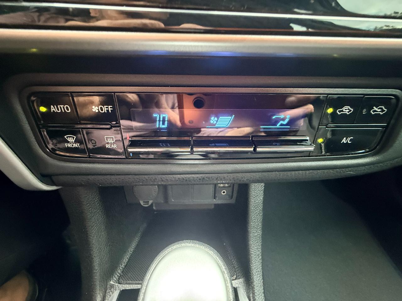 Toyota Corolla LE CVT 2019