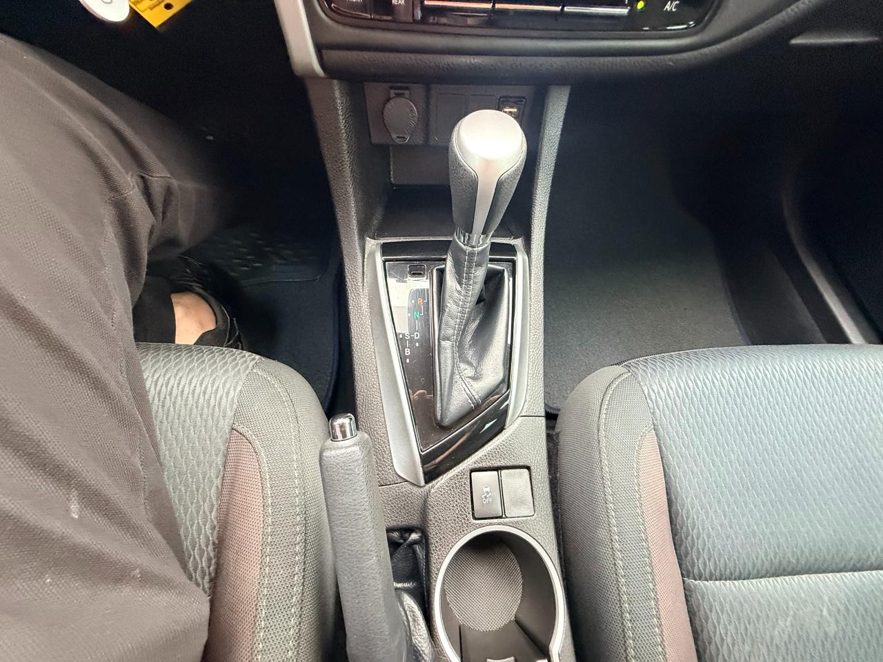 Toyota Corolla LE CVT 2019