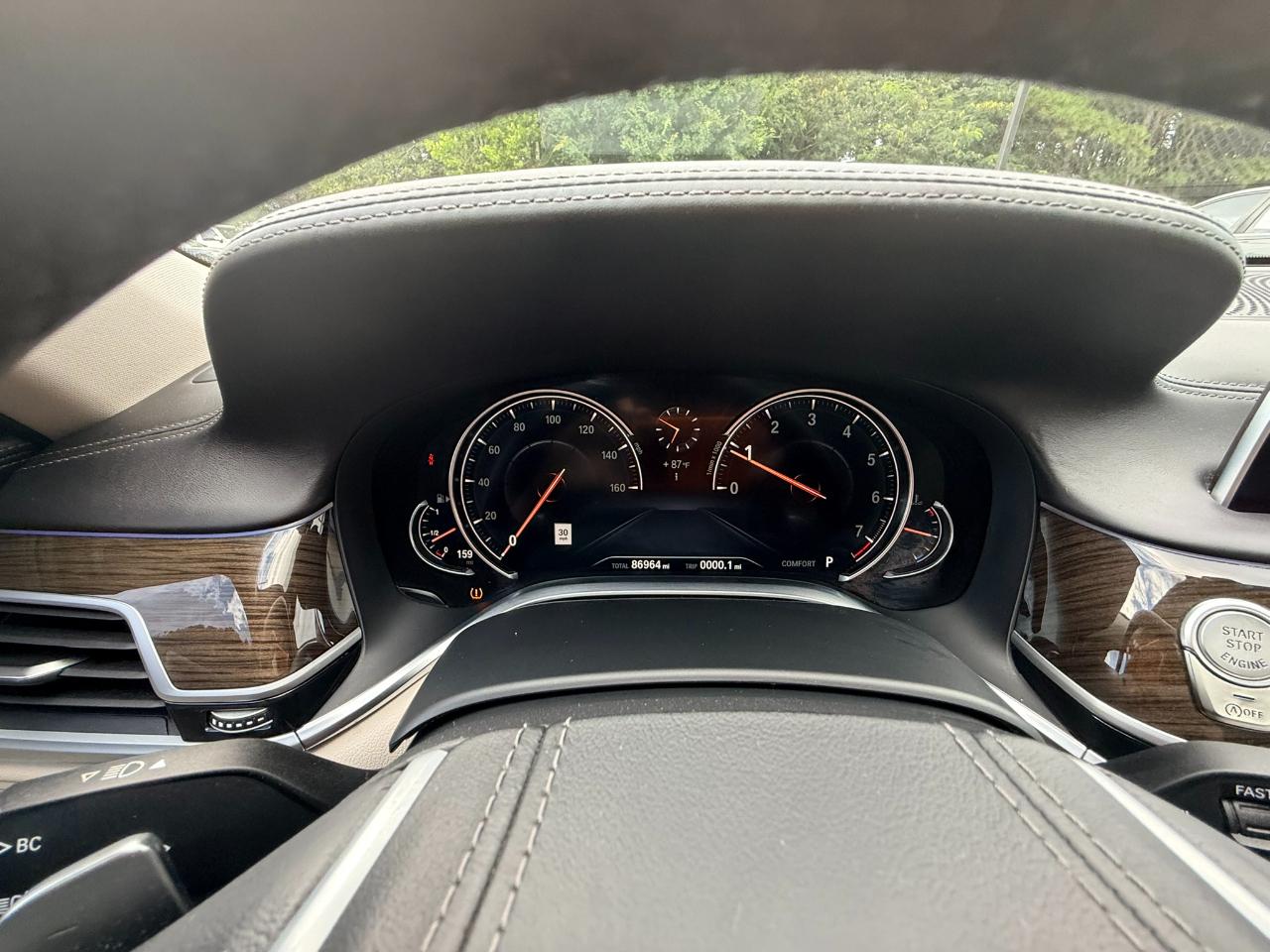 BMW 7-Series 740i 2019