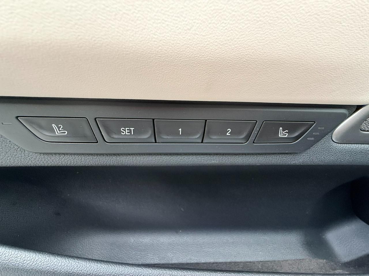 BMW 7-Series 740i 2019