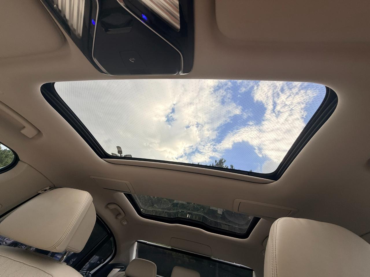 BMW 7-Series 740i 2019