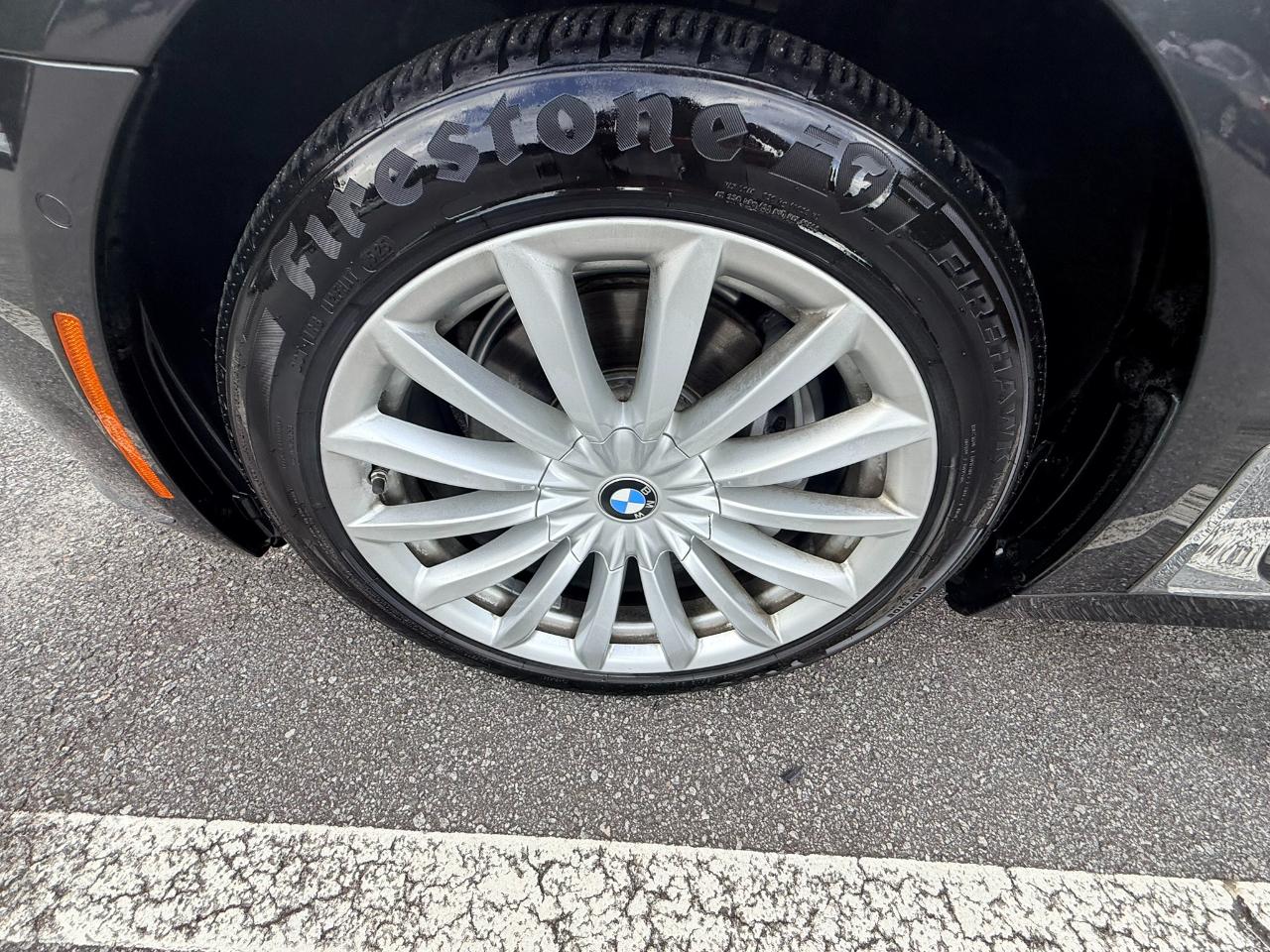 BMW 7-Series 740i 2019