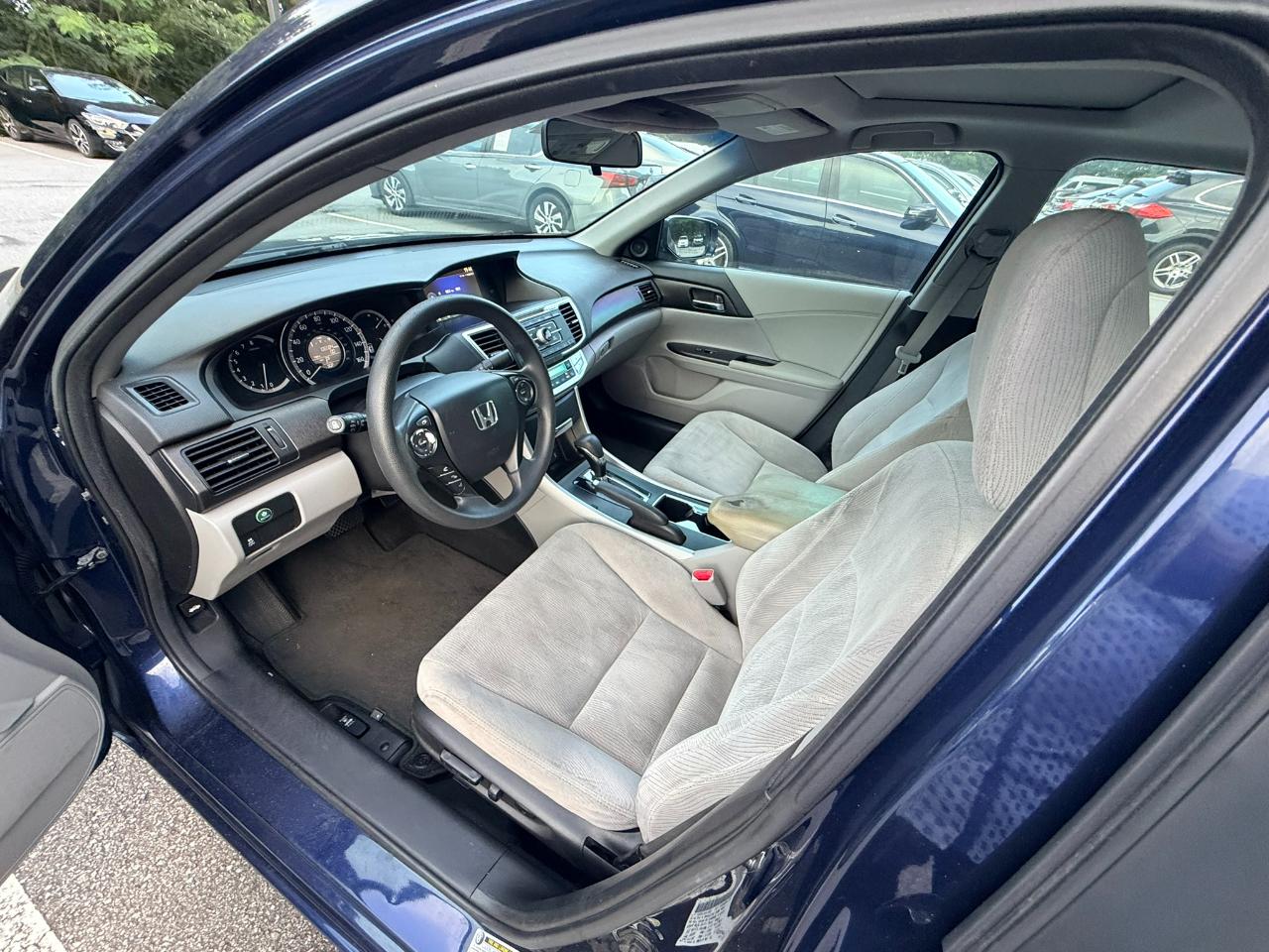 Honda Accord EX Sedan CVT 2013