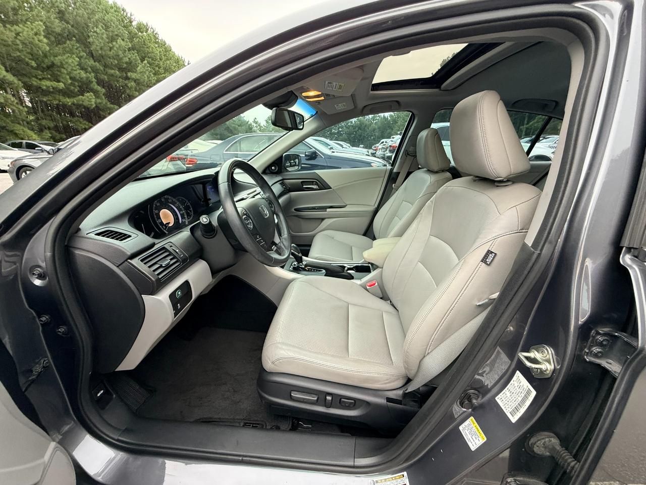 Honda Accord EX-L Sedan CVT 2013
