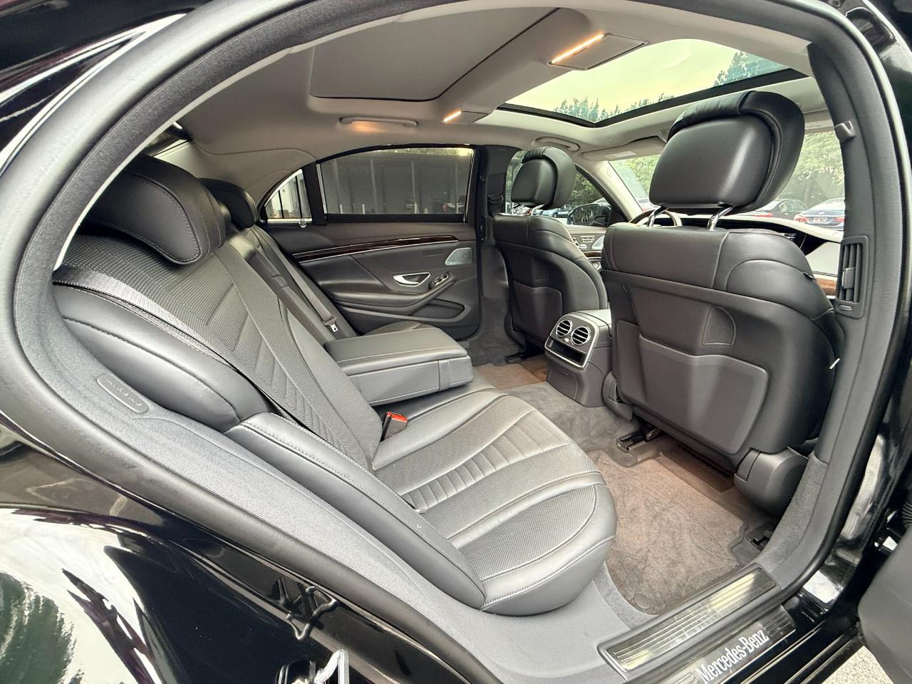 Mercedes-Benz S-Class S560 2019