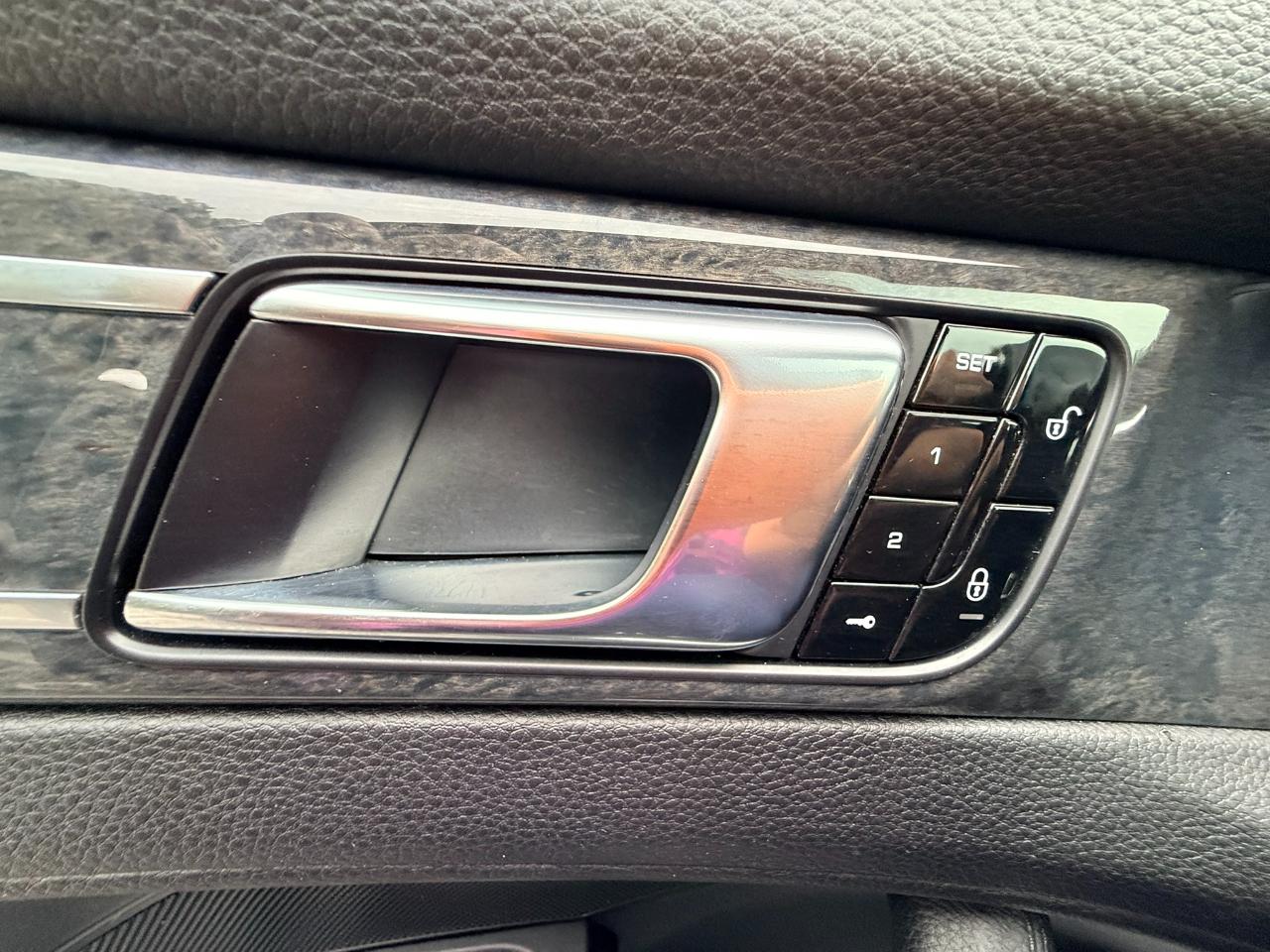 Porsche Panamera 4S 2017