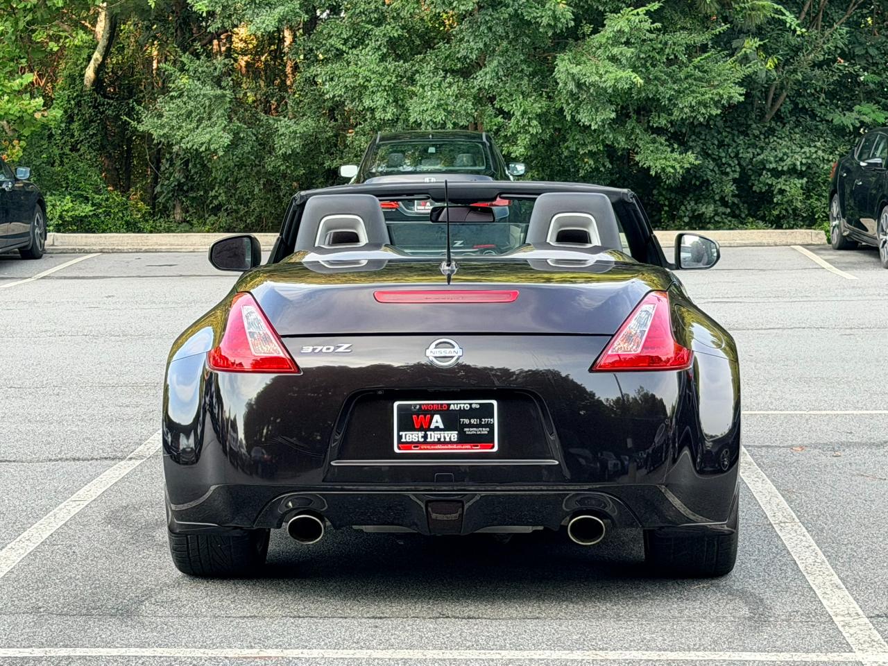 Nissan Z 370Z Touring Roadster 2012