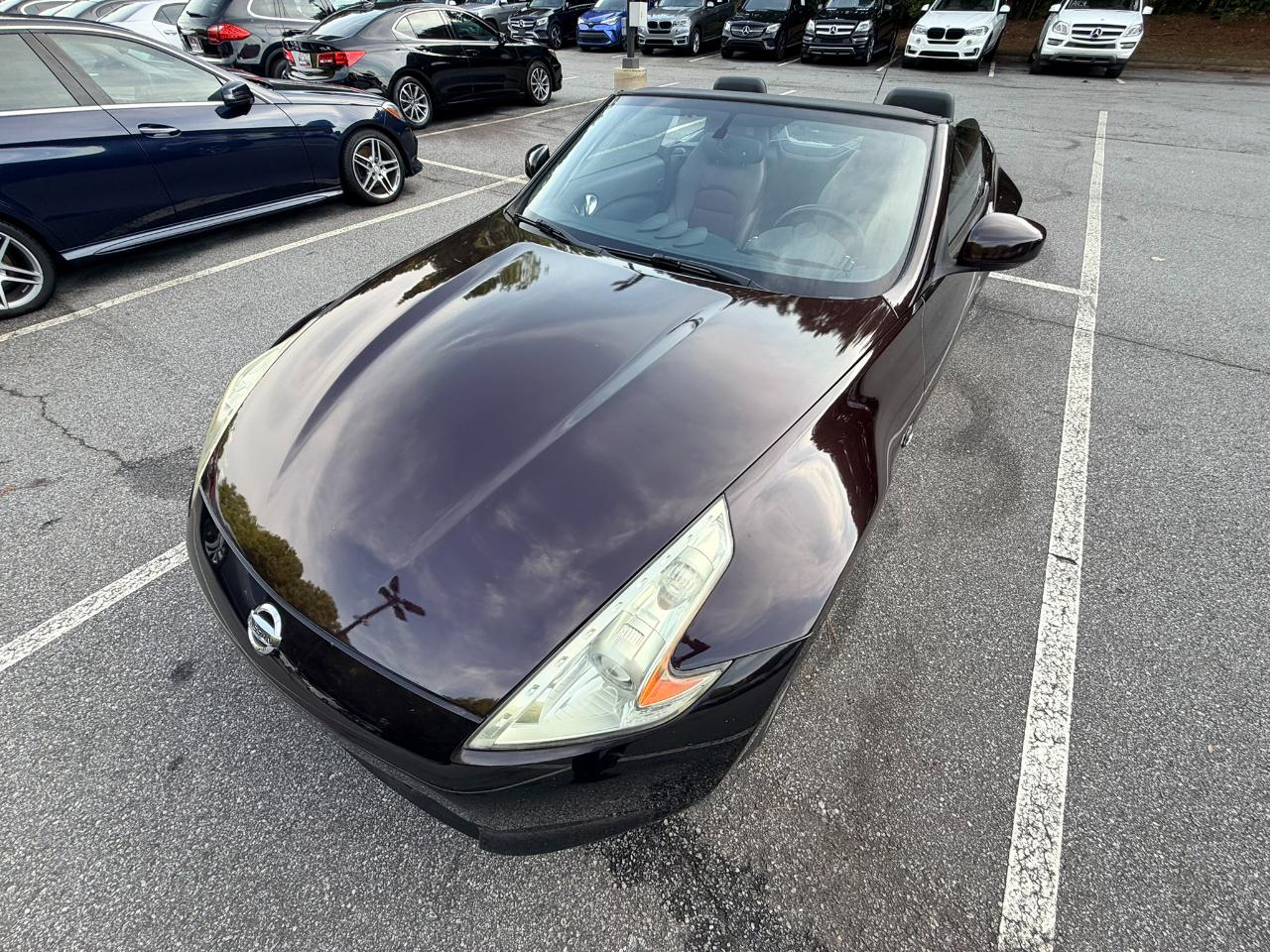 Nissan Z 370Z Touring Roadster 2012