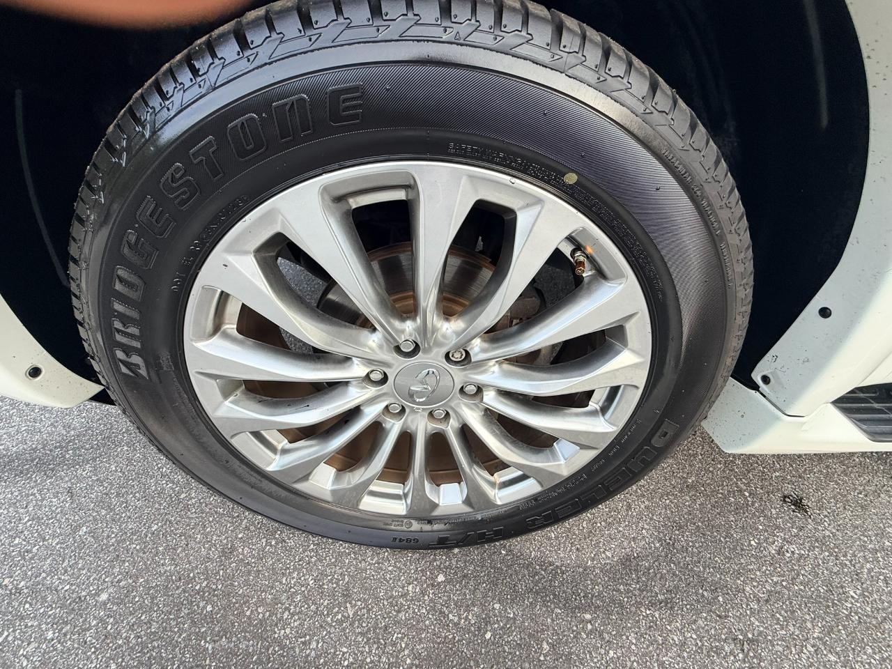 Infiniti QX80 2WD 2017
