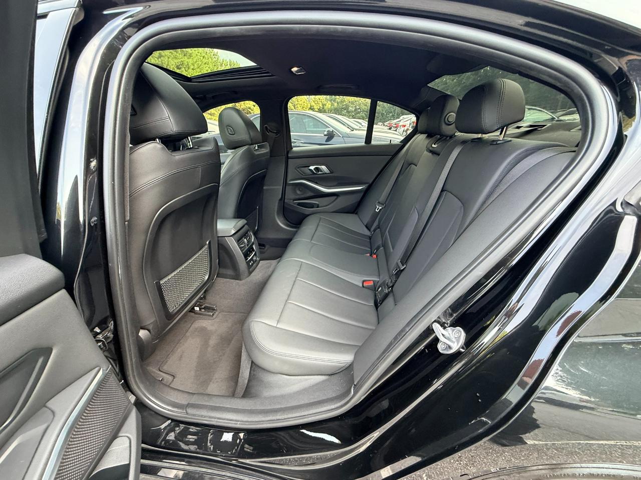 BMW 3-Series 330i 2019