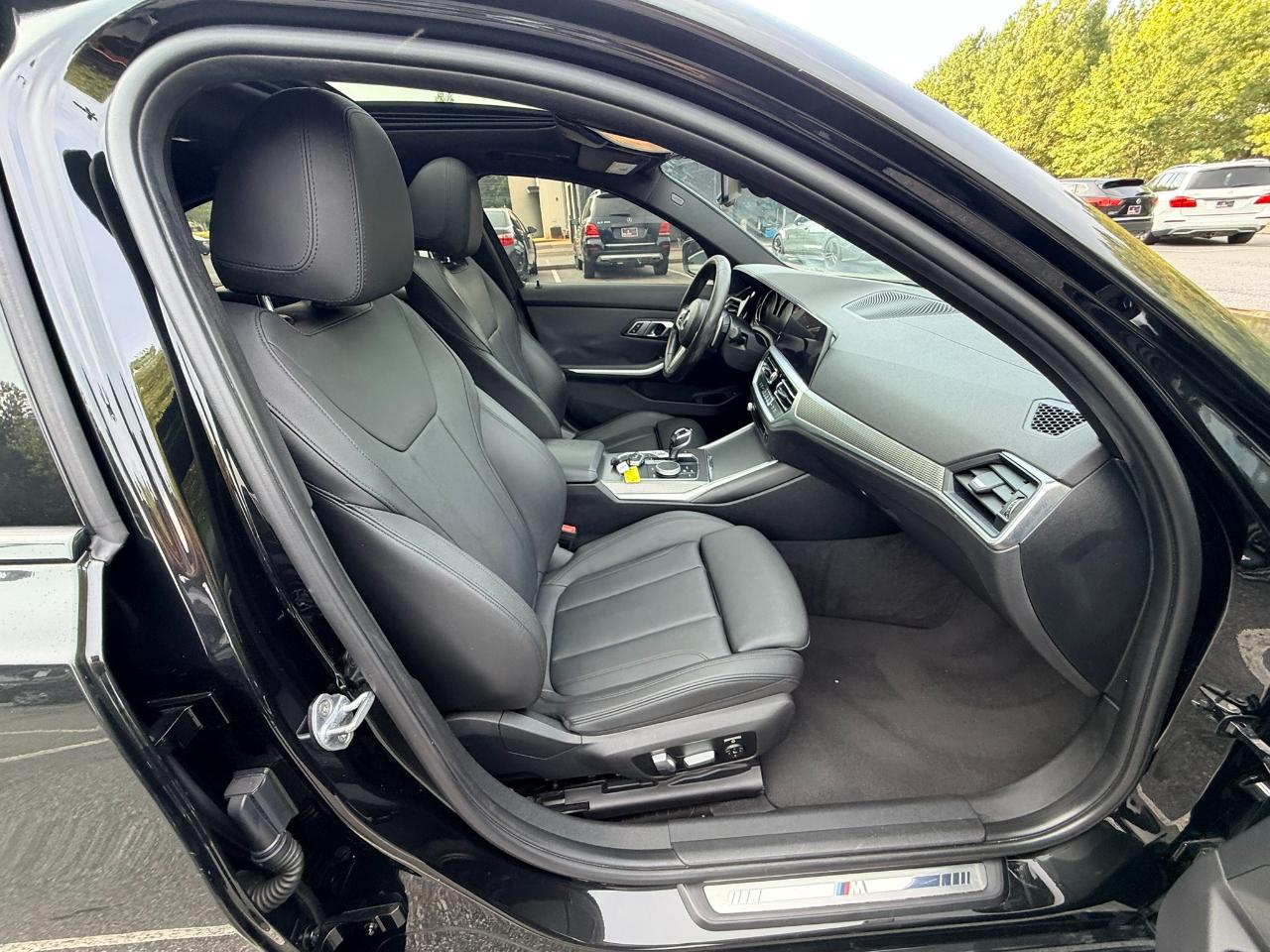 BMW 3-Series 330i 2019