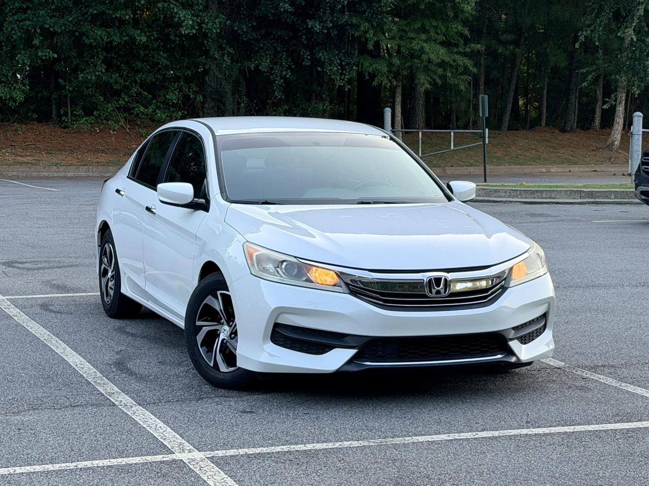 Honda Accord LX Sedan CVT 2017