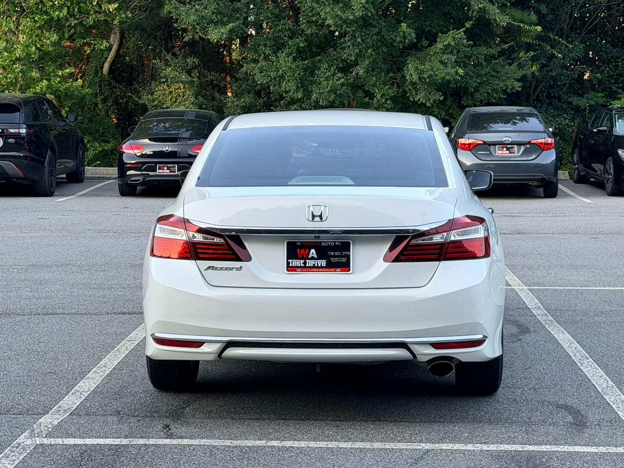 Honda Accord LX Sedan CVT 2017