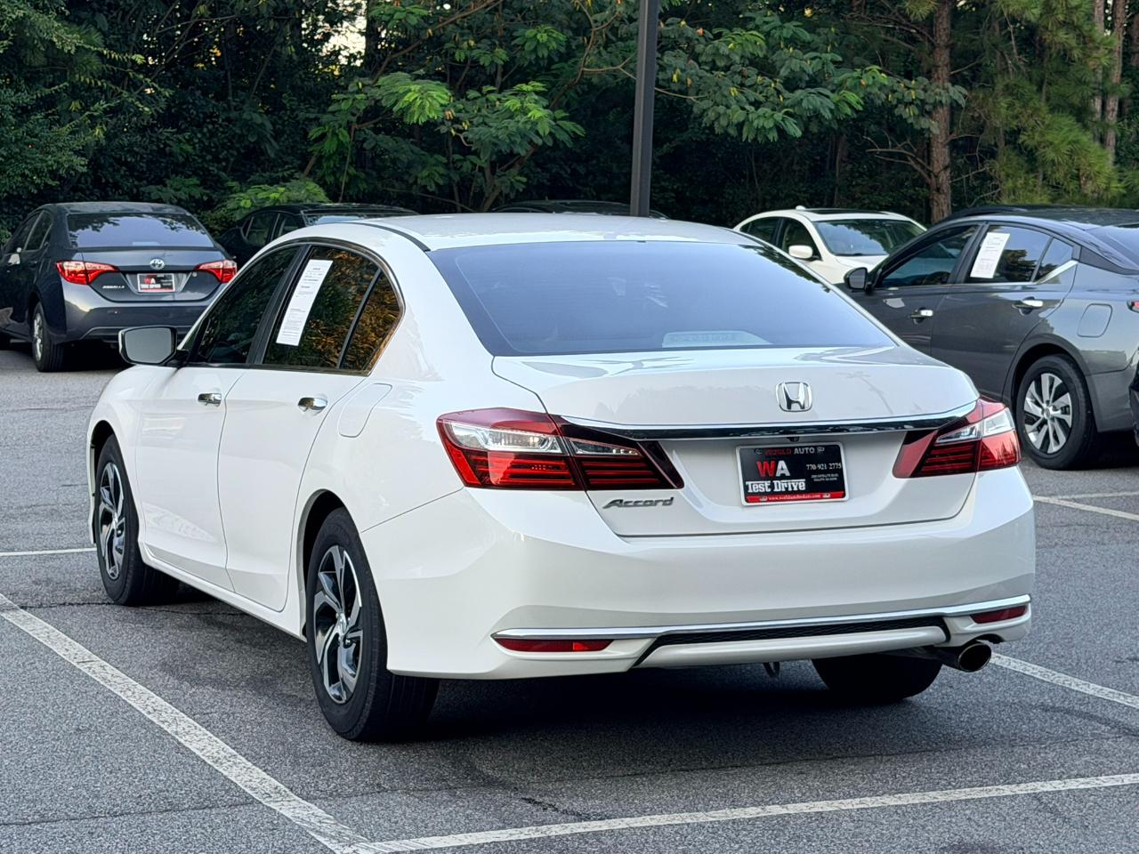 Honda Accord LX Sedan CVT 2017