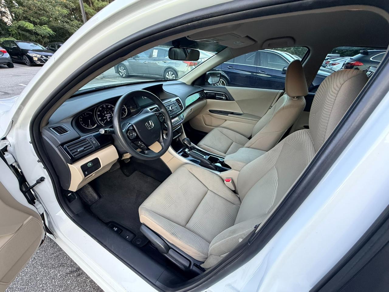 Honda Accord LX Sedan CVT 2017