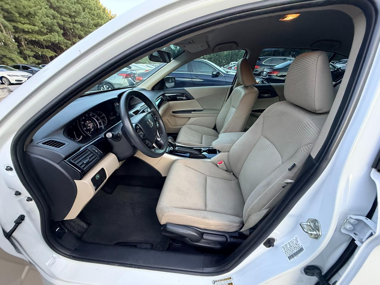 Honda Accord LX Sedan CVT 2017