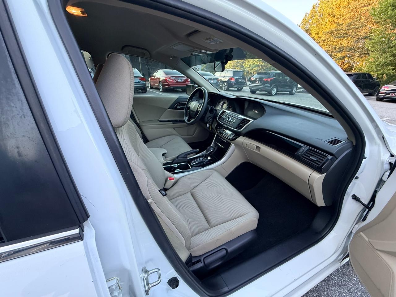 Honda Accord LX Sedan CVT 2017