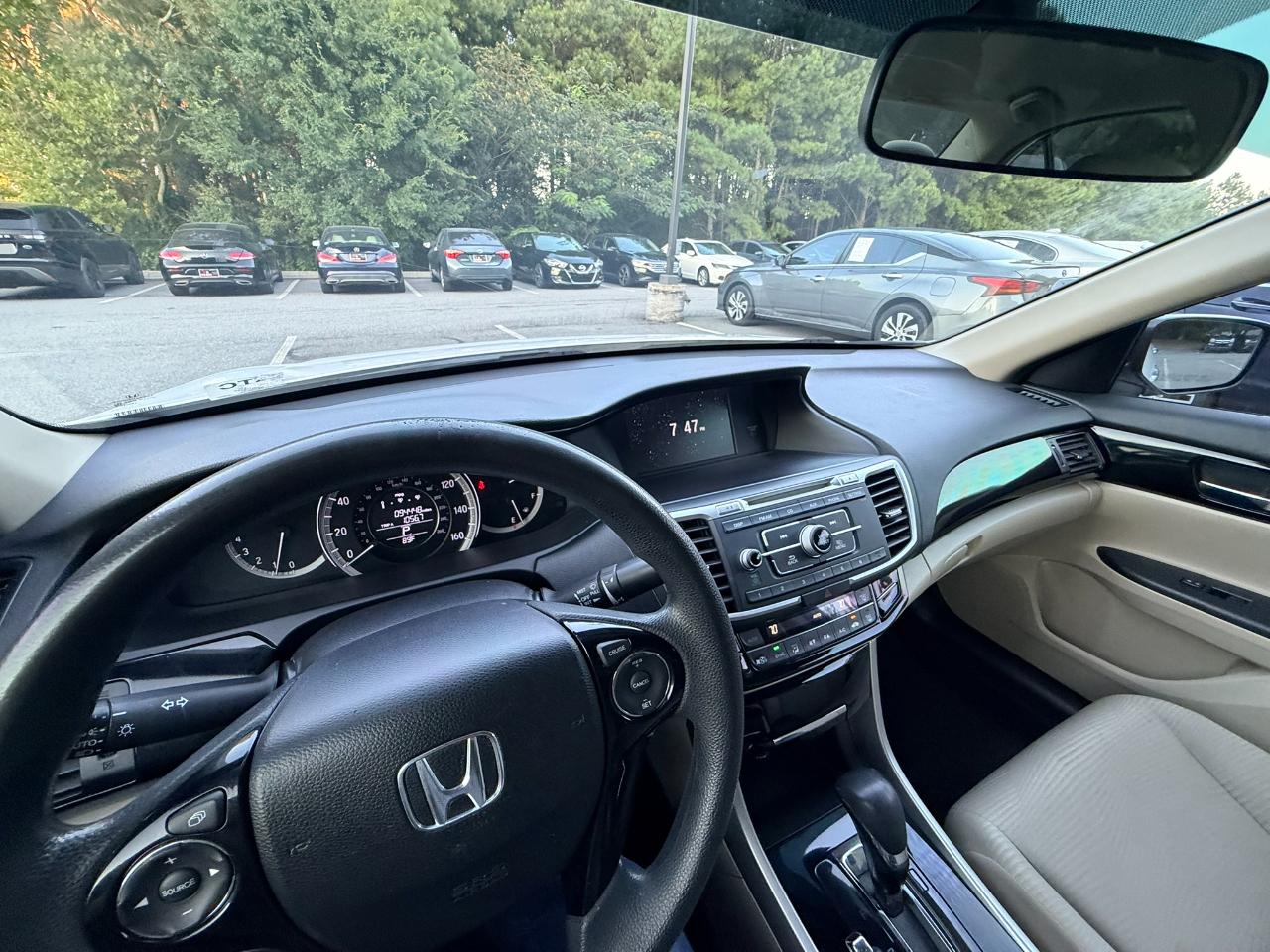 Honda Accord LX Sedan CVT 2017