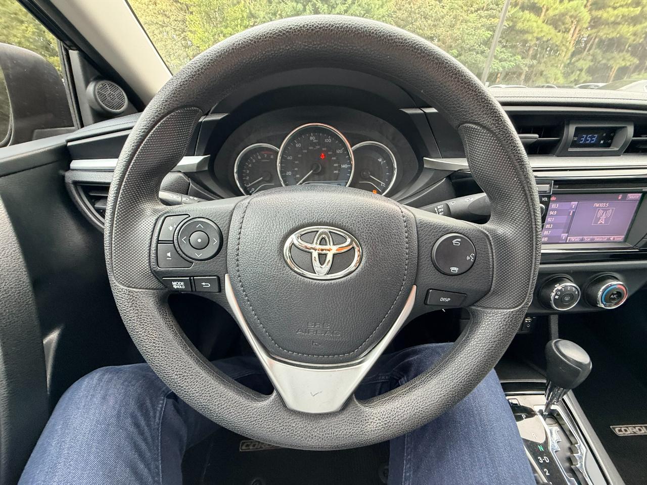 Toyota Corolla L 4-Speed AT 2016