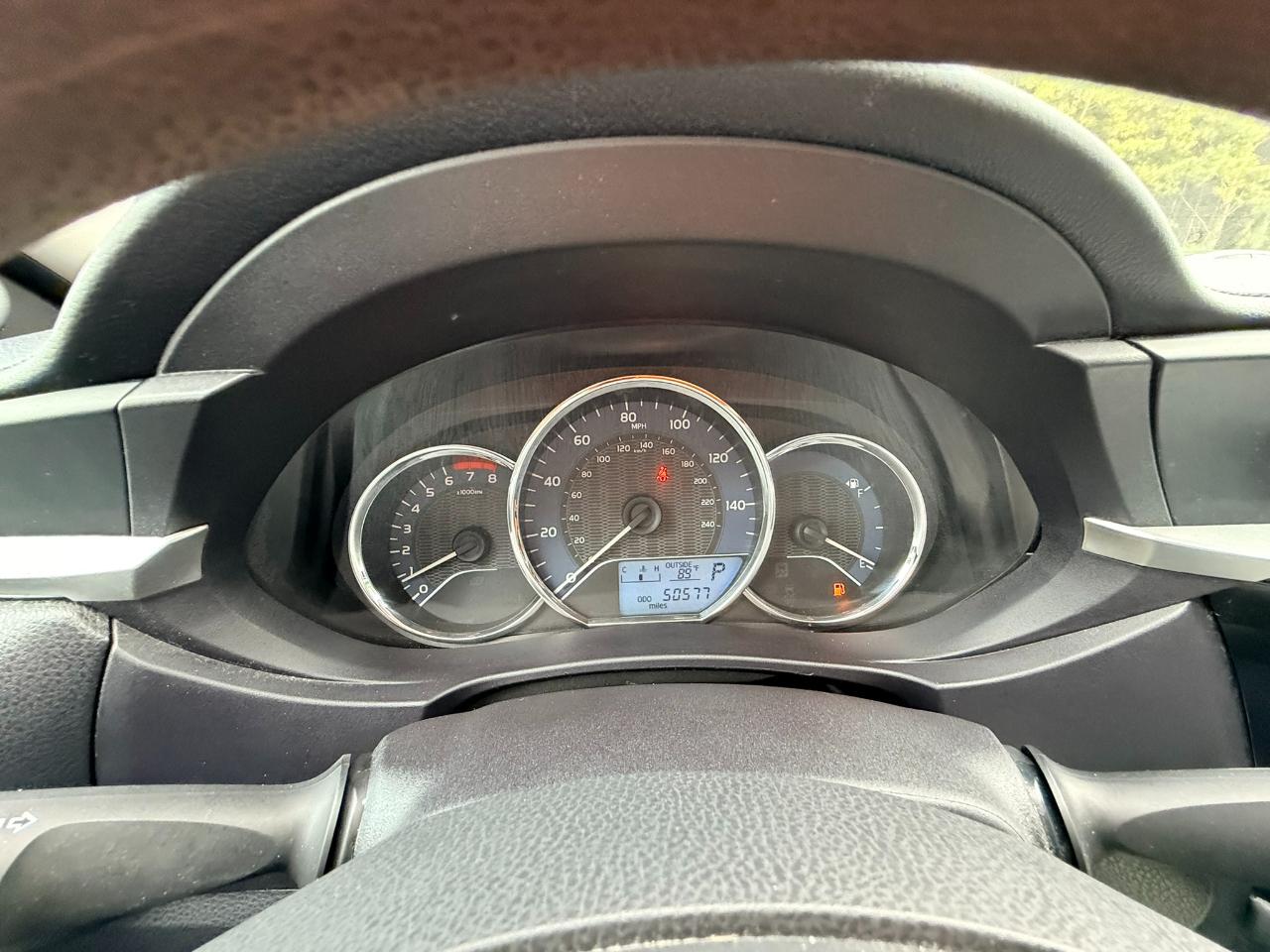 Toyota Corolla L 4-Speed AT 2016