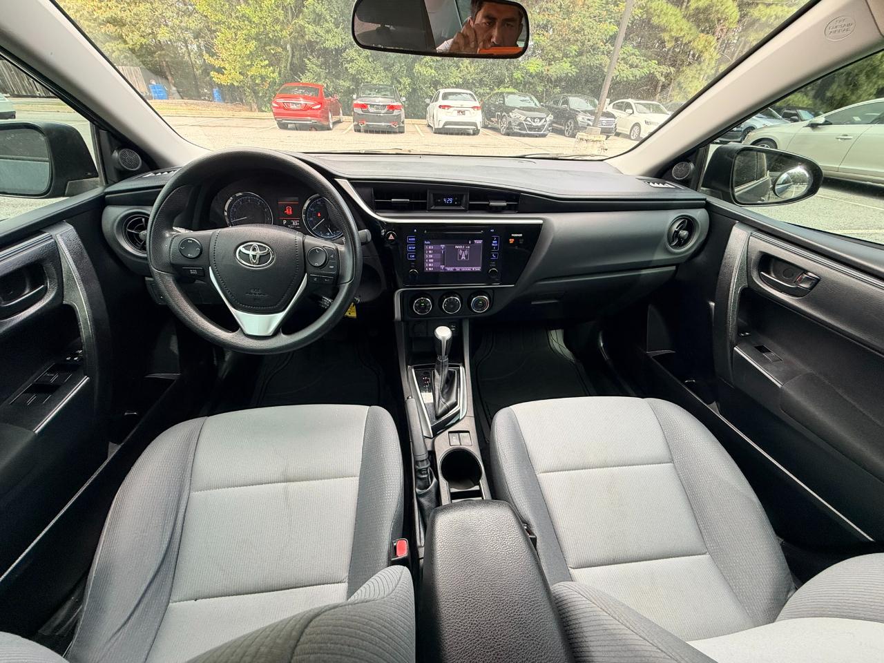 Toyota Corolla L 2017