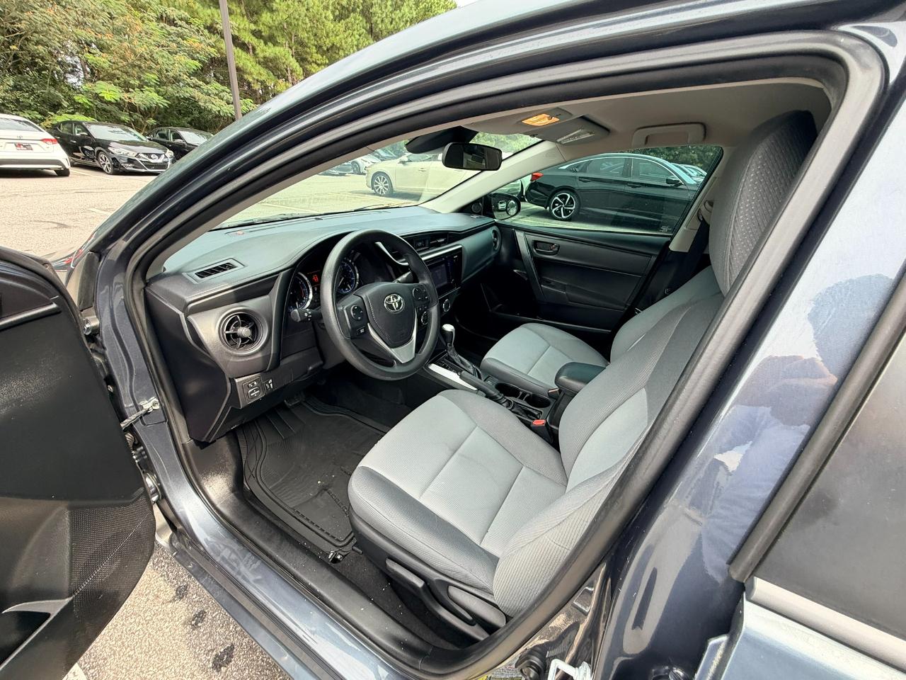 Toyota Corolla L 2017