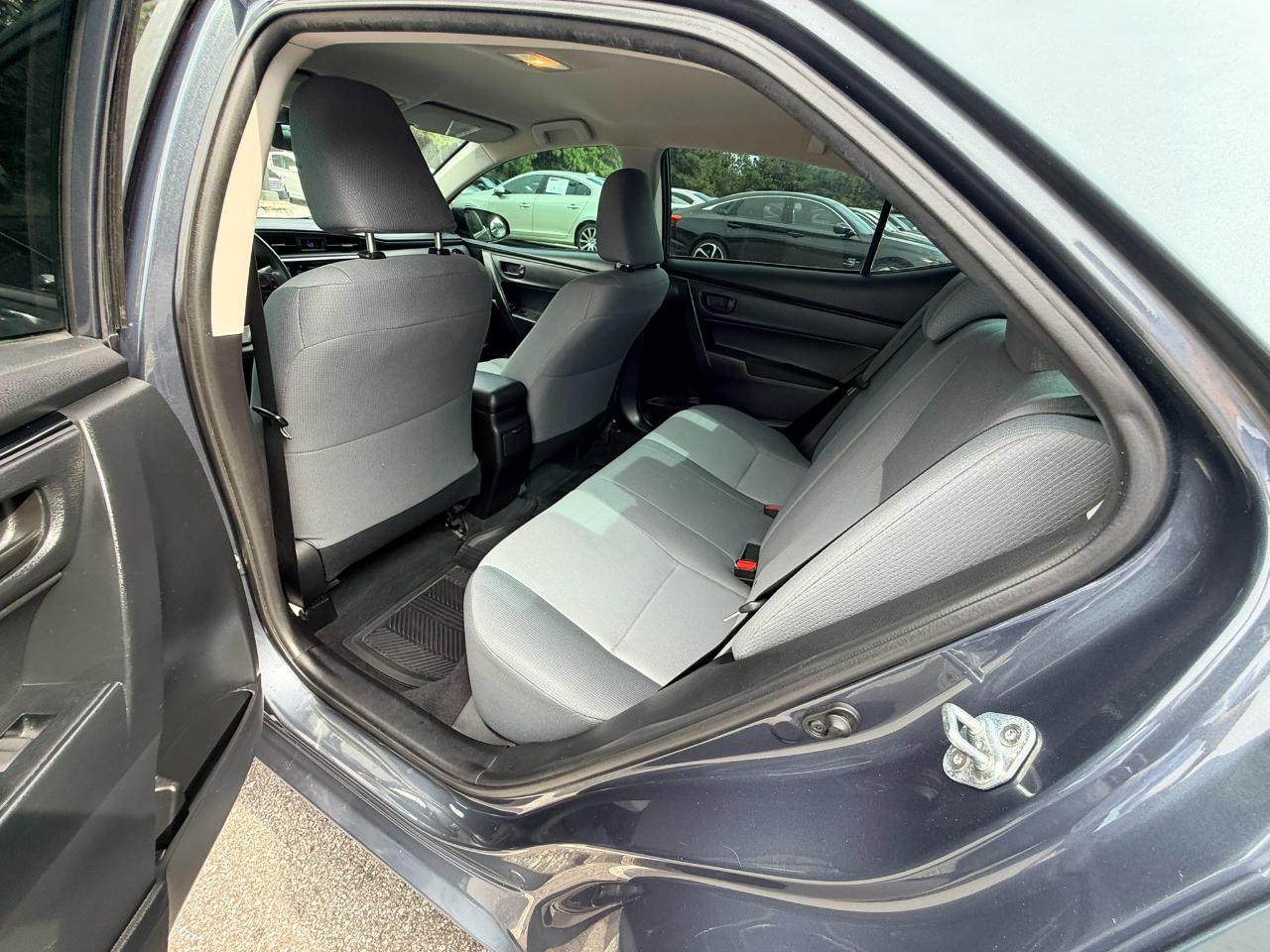 Toyota Corolla L 2017