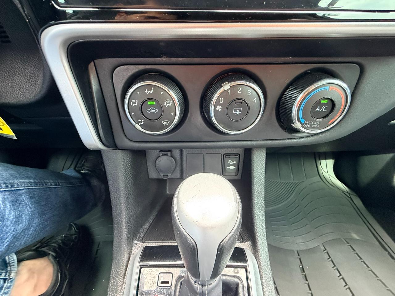 Toyota Corolla L 2017