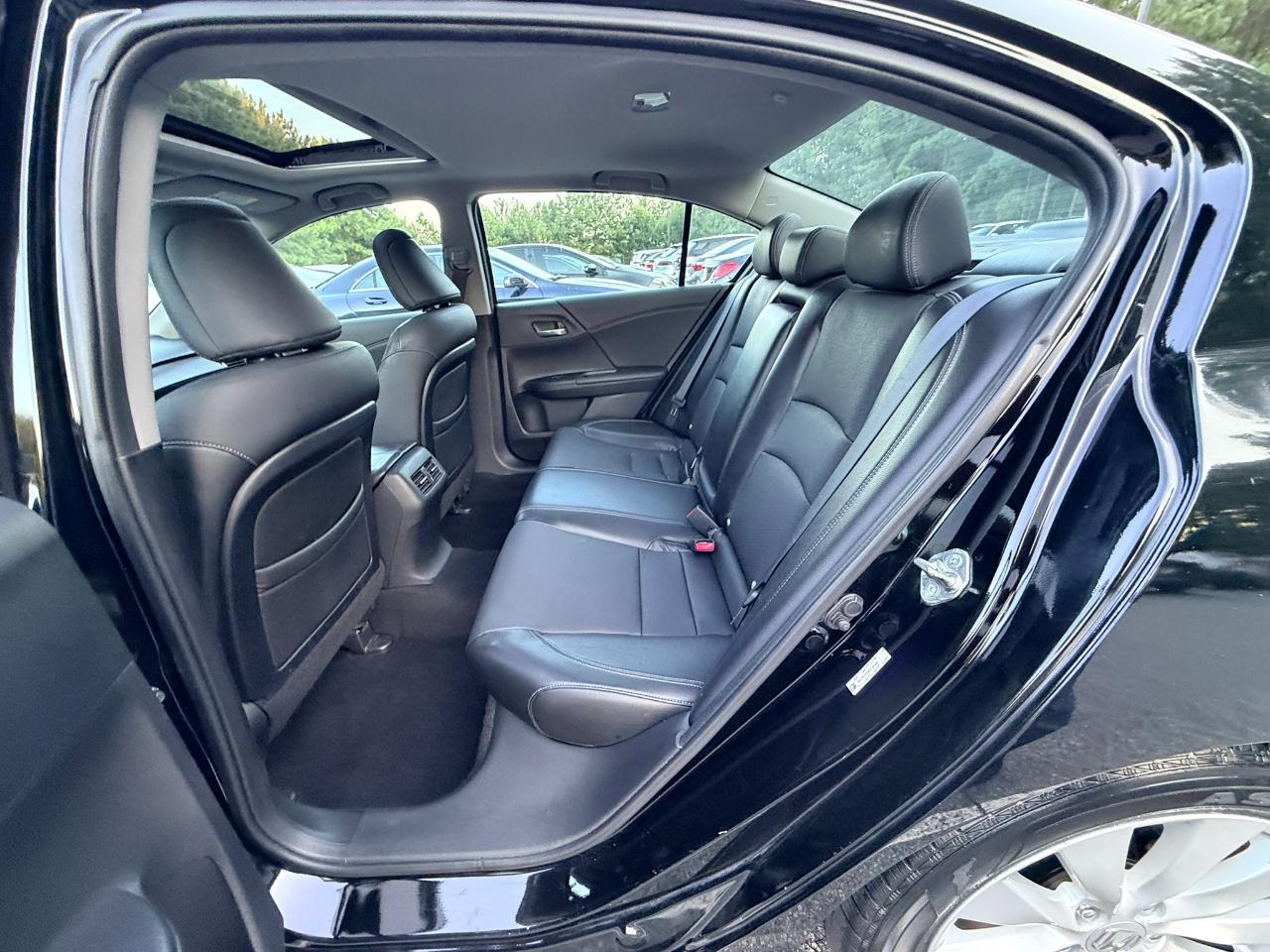 Honda Accord EX-L V6 Sedan AT with Navigation 2014