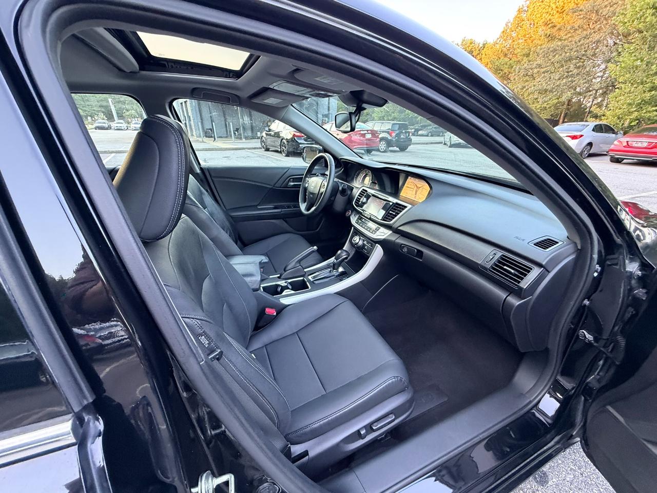 Honda Accord EX-L V6 Sedan AT with Navigation 2014