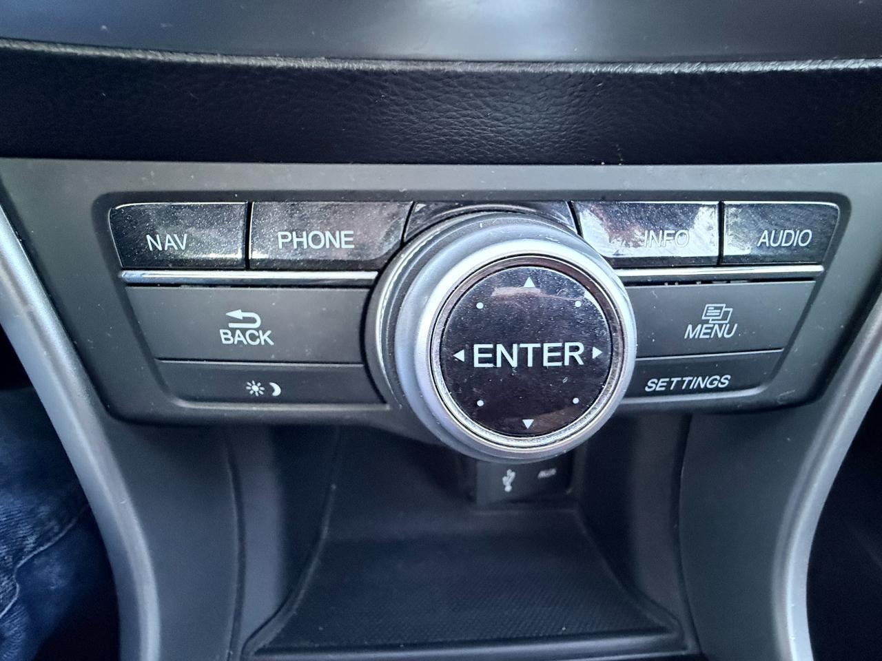 Honda Accord EX-L V6 Sedan AT with Navigation 2014
