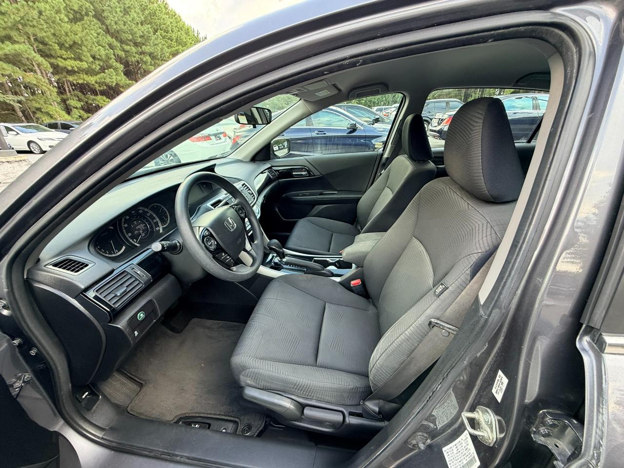 Honda Accord LX Sedan CVT 2016