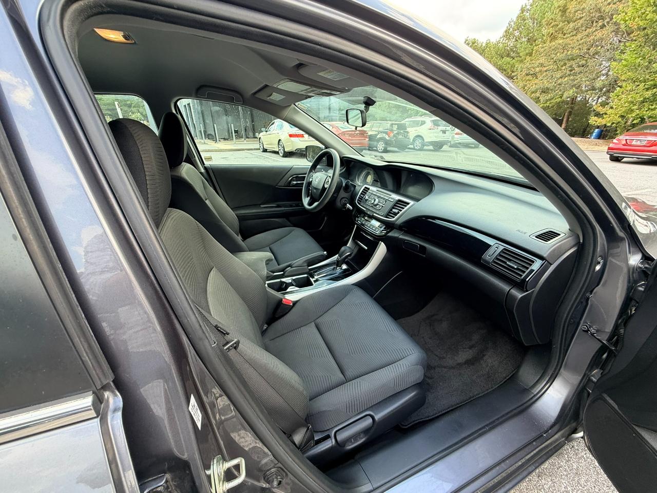 Honda Accord LX Sedan CVT 2016