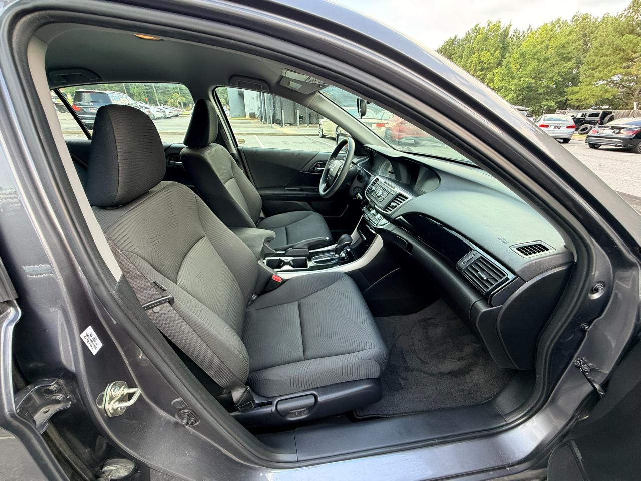 Honda Accord LX Sedan CVT 2016