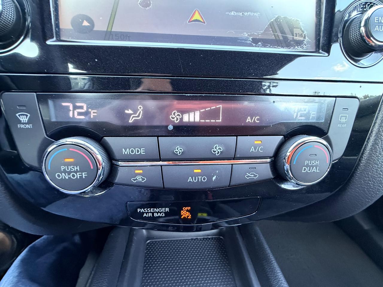 Nissan Rogue SV 2WD 2016