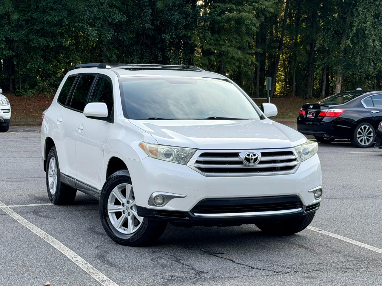 Toyota Highlander SE FWD V6 2013
