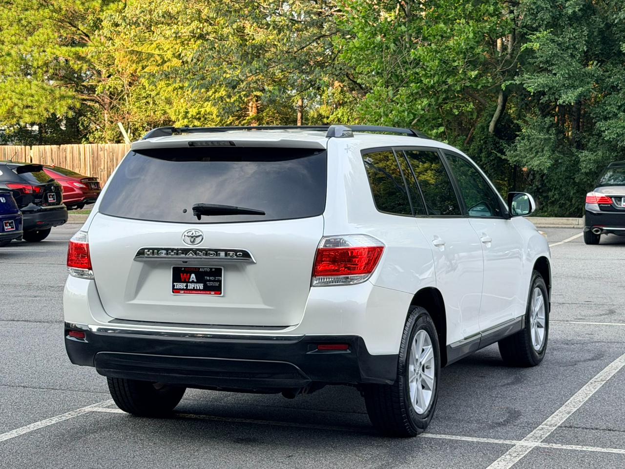 Toyota Highlander SE FWD V6 2013
