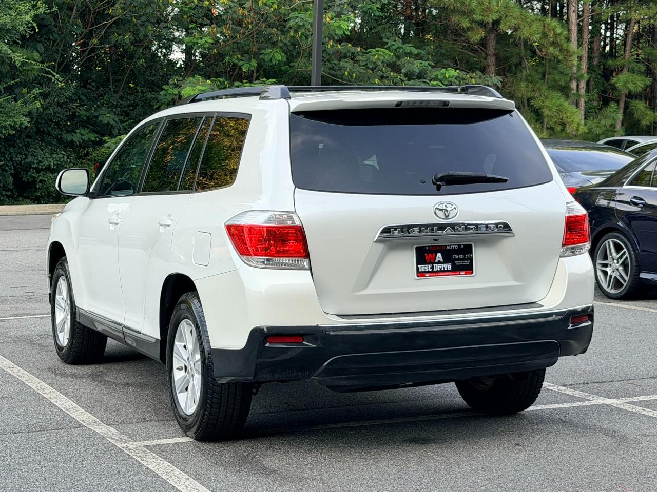 Toyota Highlander SE FWD V6 2013