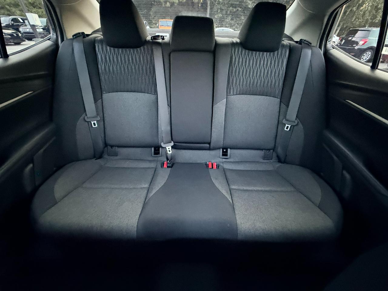 Toyota Camry Hybrid LE 2025