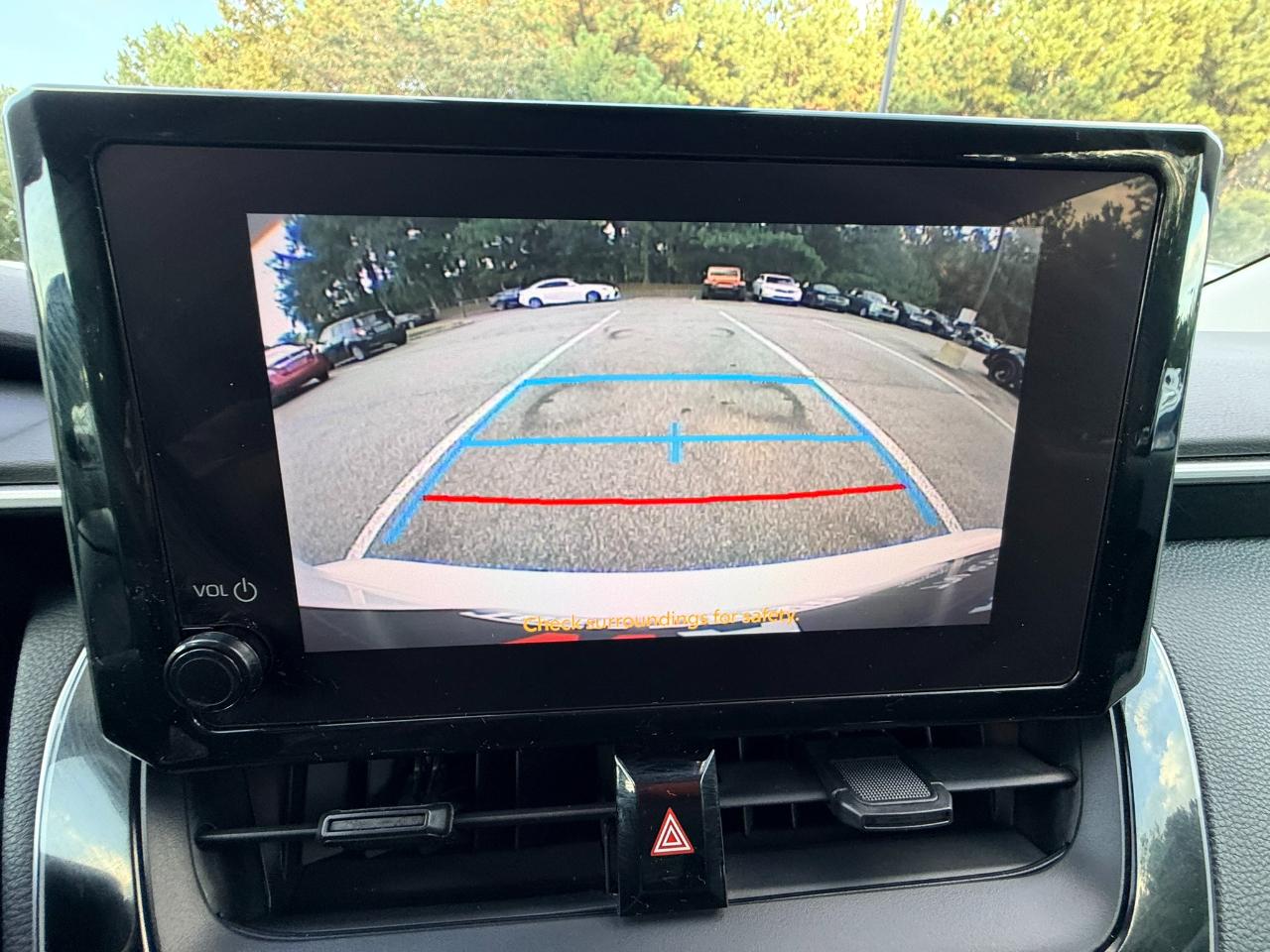 Toyota Corolla LE 2024