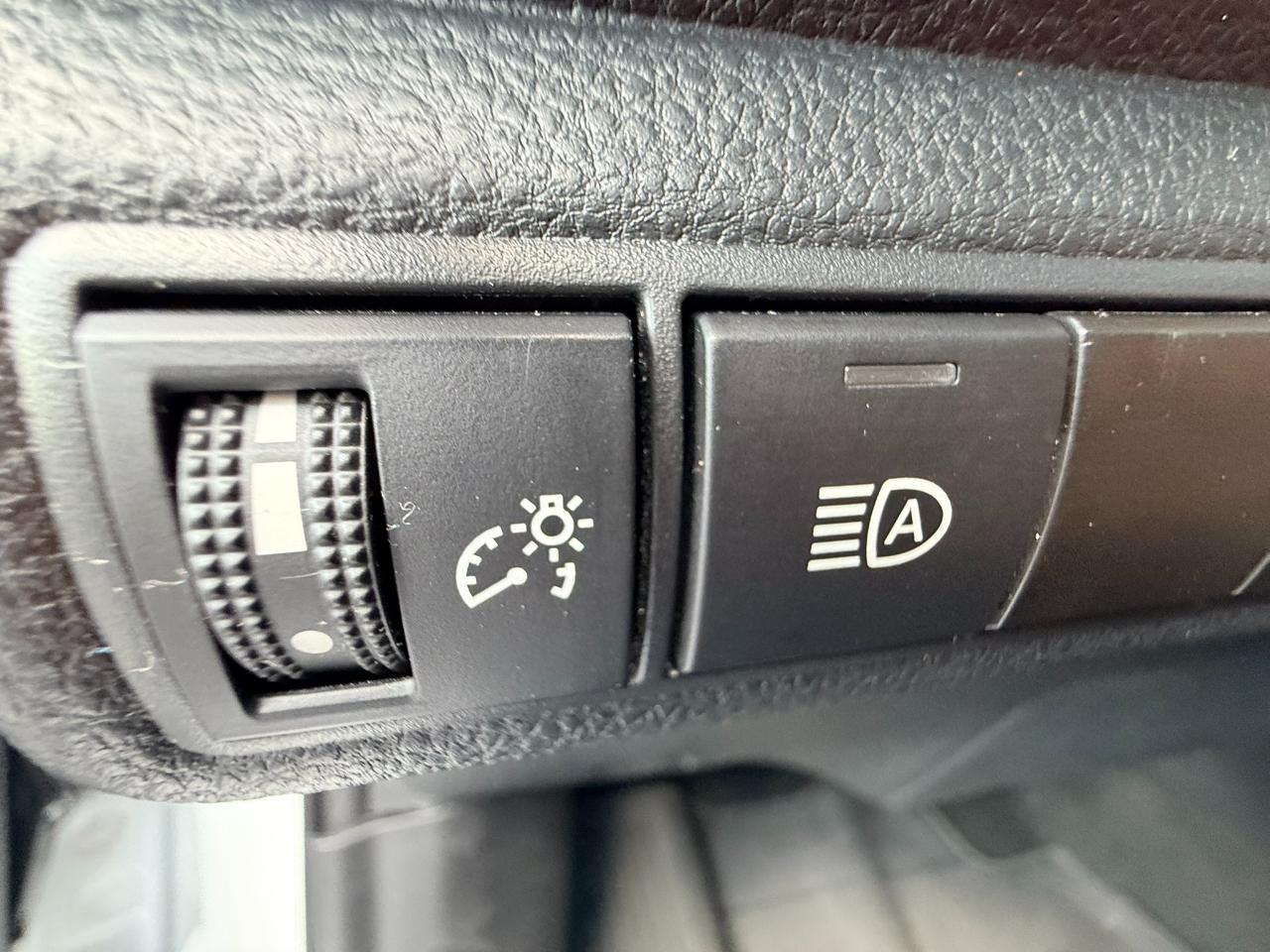 Toyota Corolla LE 2024