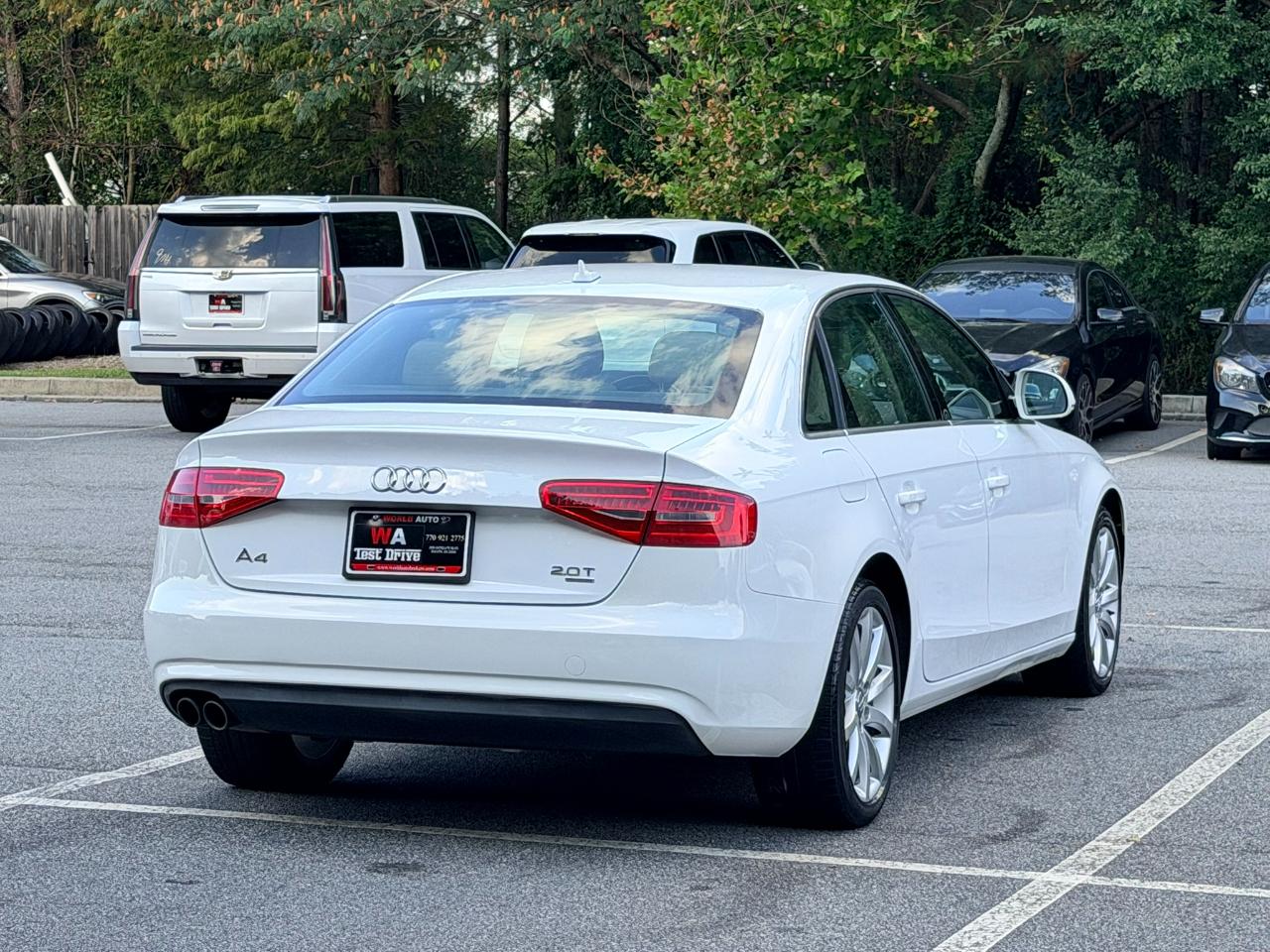 Audi A4 photo 6