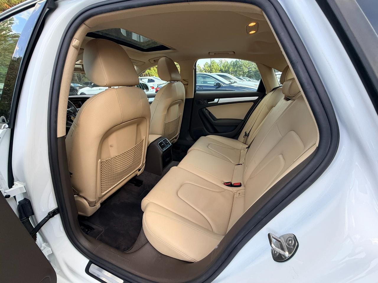 Audi A4 photo 11