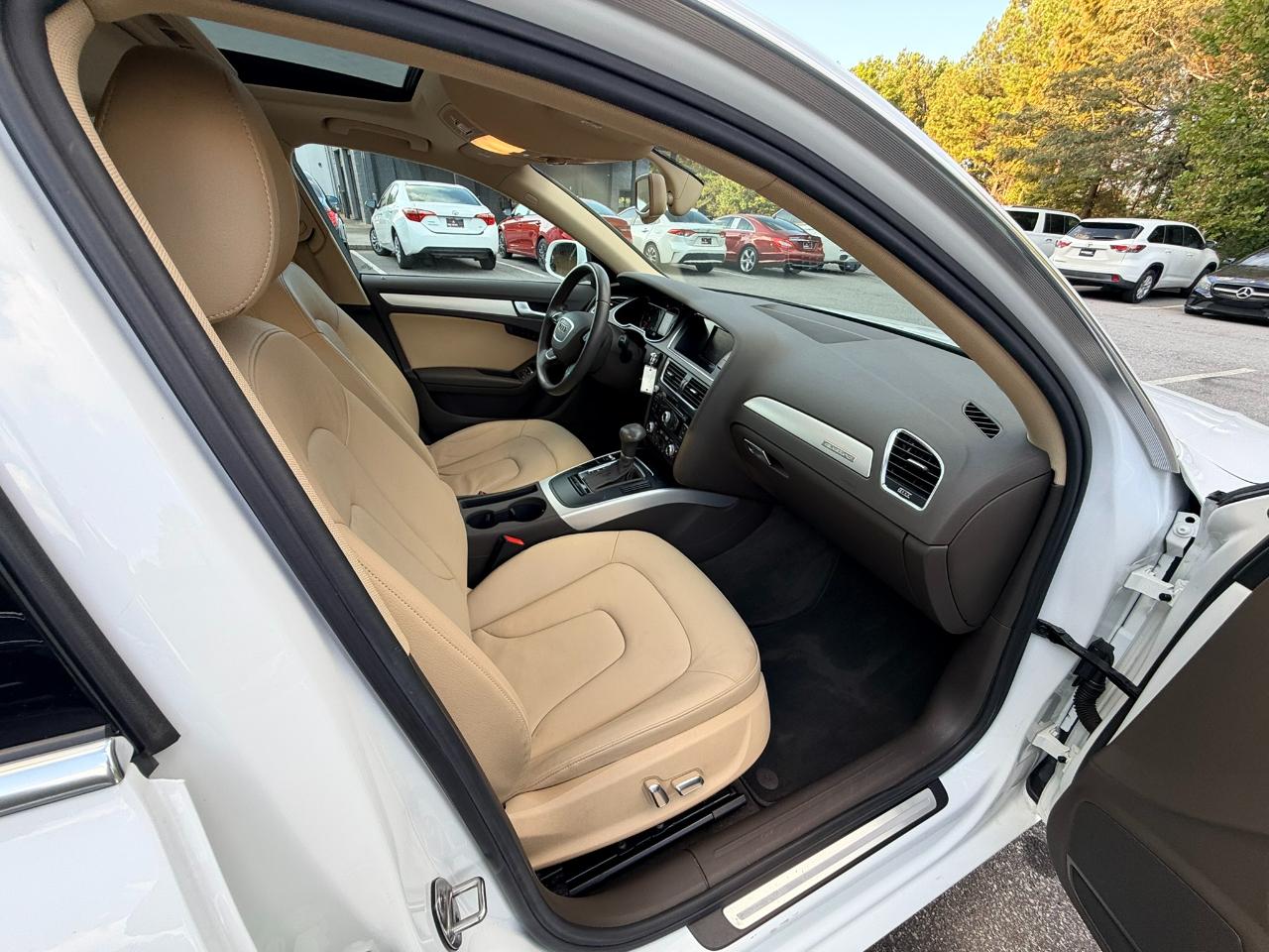 Audi A4 photo 16
