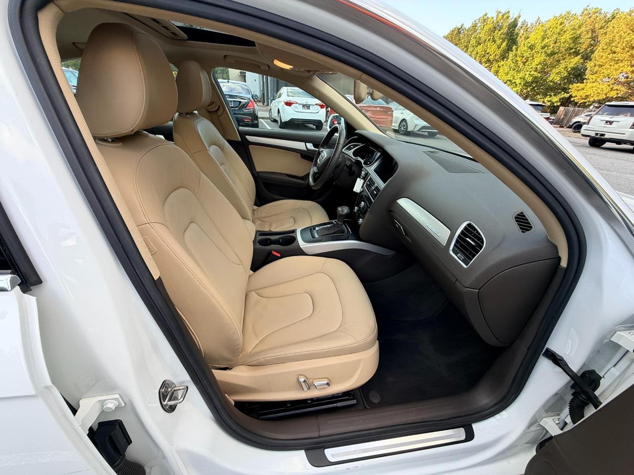 Audi A4 photo 17