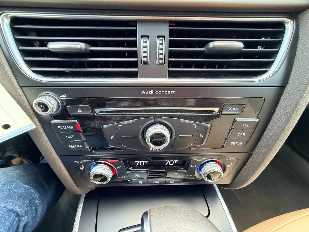 Audi A4 photo 21