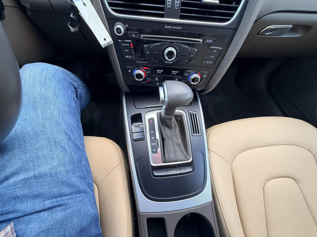 Audi A4 photo 23