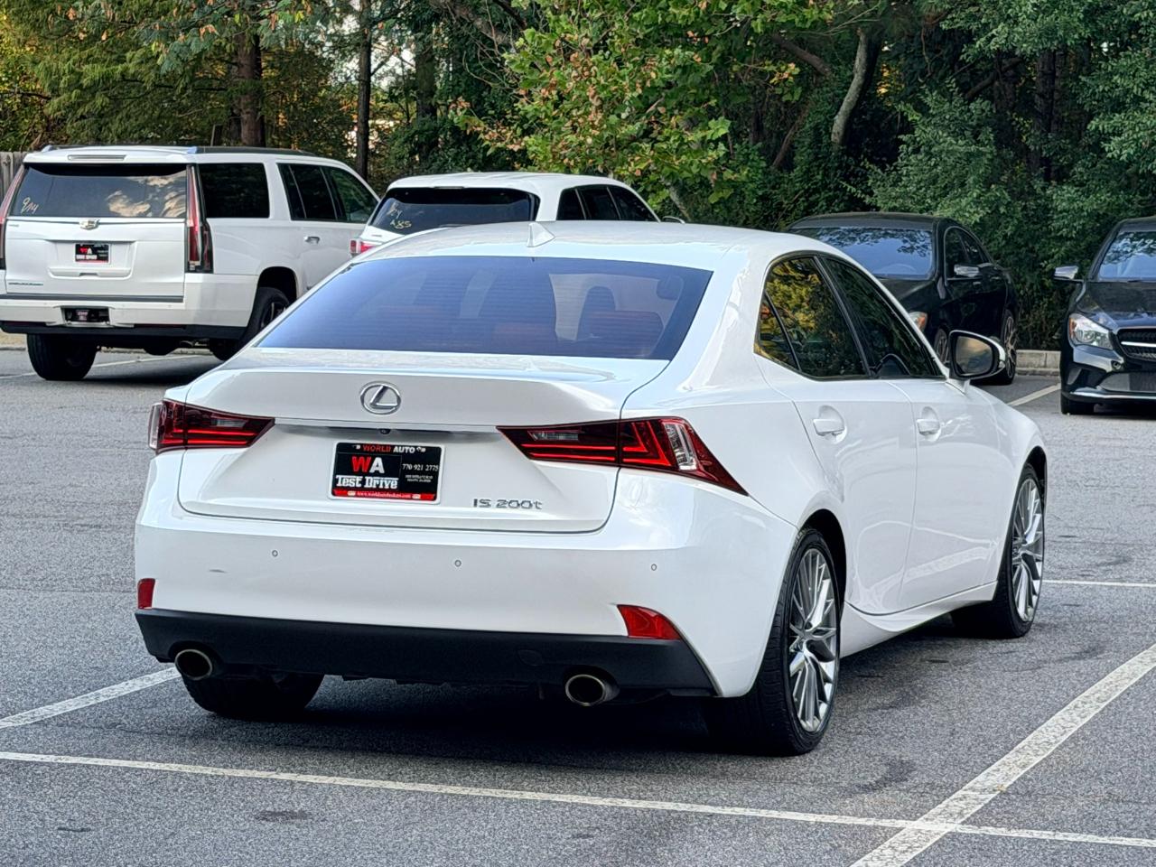 Lexus IS 200t 2016