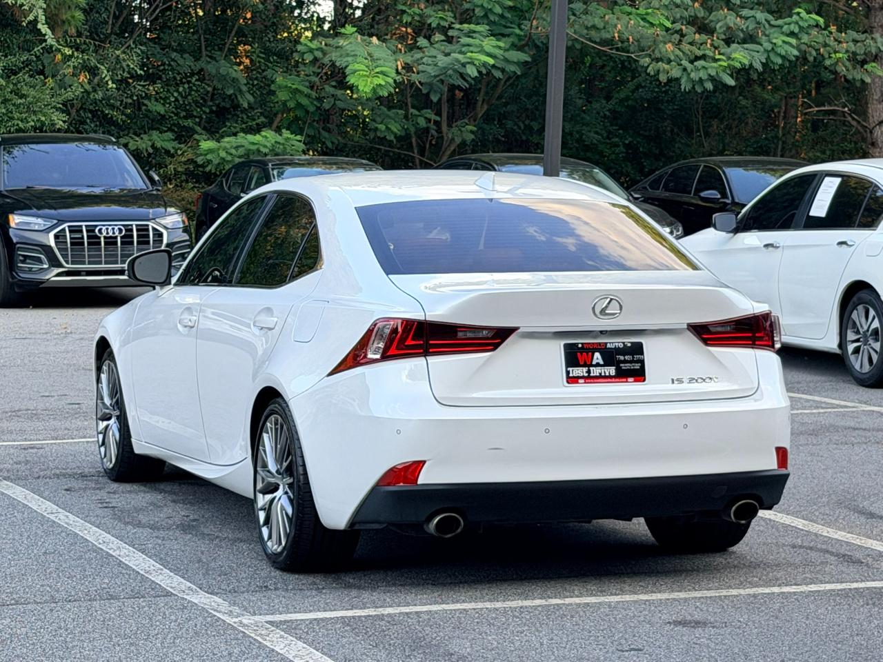 Lexus IS 200t 2016